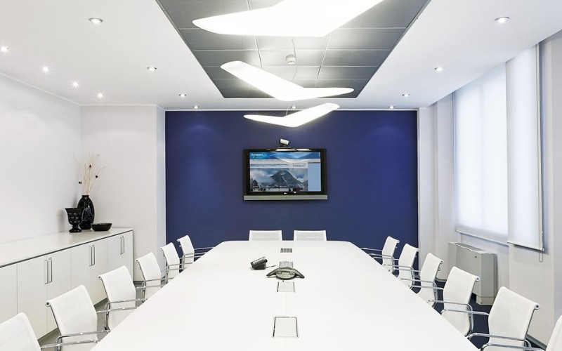Thiết kế văn phòng 80m2 theo phong cách Hi-Tech