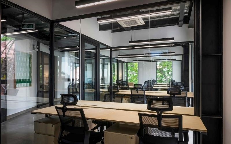 Các khu vực chức năng có thể được ngăn cách bằng kính