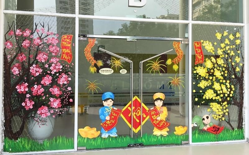 Trang trí Tết biến vách kính nhàm chán trở nên đặc sắc