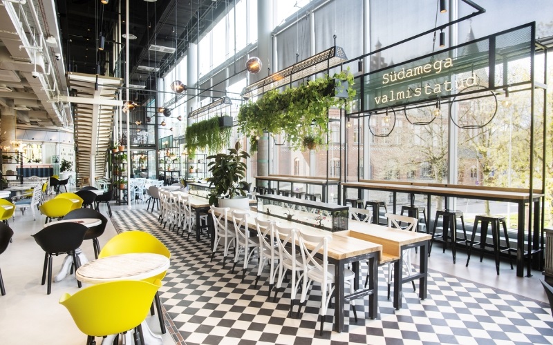 Cần xác định thời gian thi công cải tạo quán cafe