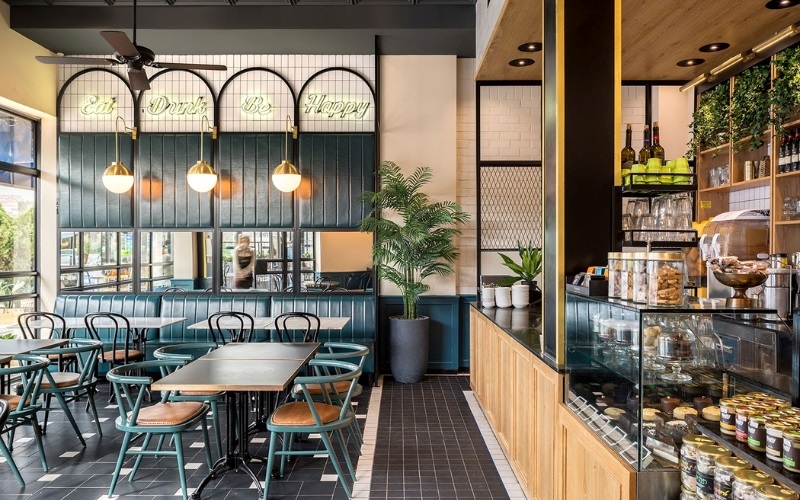Không gian quán cafe là yếu tố quan trọng để thu hút khách hàng
