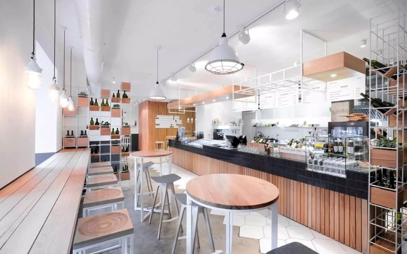 Cần đảm bảo cường độ ánh sáng phù hợp cho quán cafe