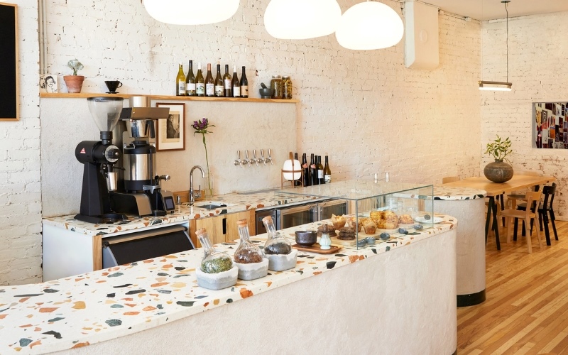 Khu vực bếp của thiết kế quán cafe 80m2