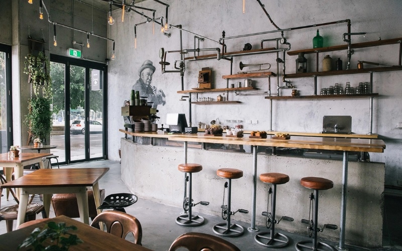 Thiết kế quán cafe bình dân kiểu công nghiệp hướng đến khách trẻ tuổi