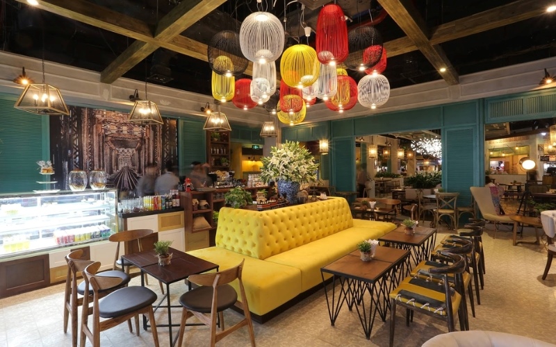 Thiết kế quán cafe mặt tiền 10m có không gian rộng lớn dễ bố trí