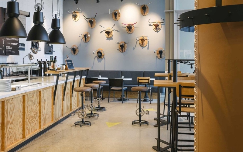 Thiết kế quán cafe mặt tiền 5m phong cách hiện đại