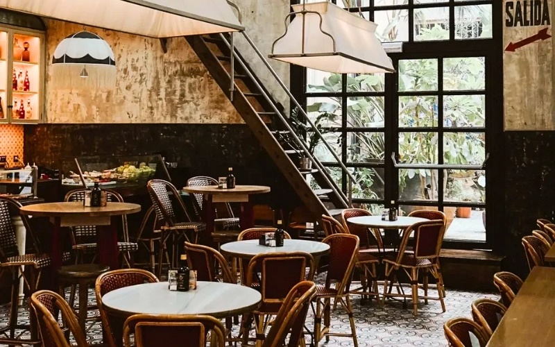 Phong cách thiết kế quán cafe mặt tiền 5m theo dạng Vintage