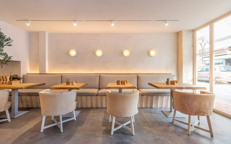 Không gian dịu dàng của quán cafe ngang 5m nhỏ