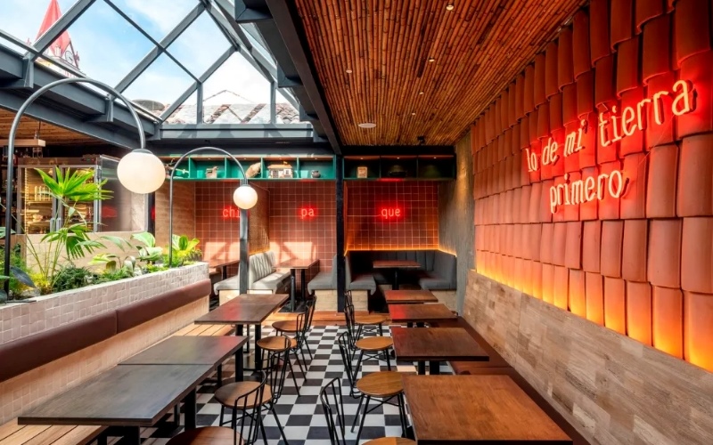 Mẫu thiết ké quán cafe phong cách Retro cổ điển