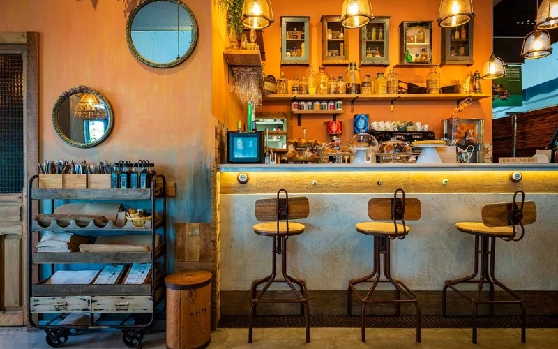 Quán cafe vintage cổ điển mang hơi thở của quá khứ