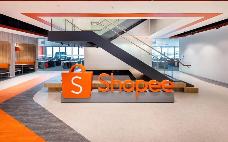 Không gian nổi bật của sảnh văn phòng Shopee