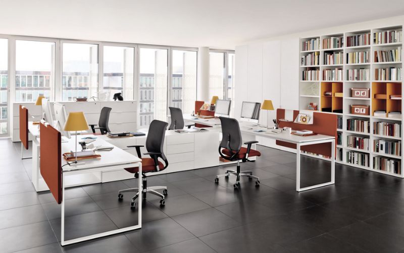 Fit Out văn phòng giúp tạo nên không gian làm việc sáng sủa, rộng rãi